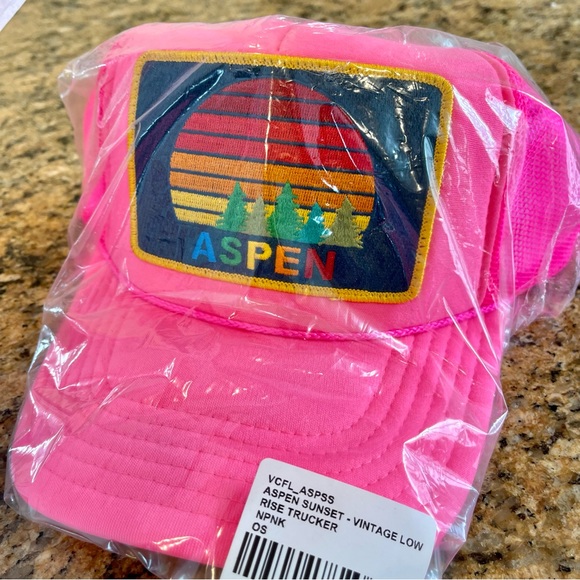 NWT Aviator Nation Pink Trucker Hat Aspen Sunset Rainbow embroidered patch - Picture 13 of 14